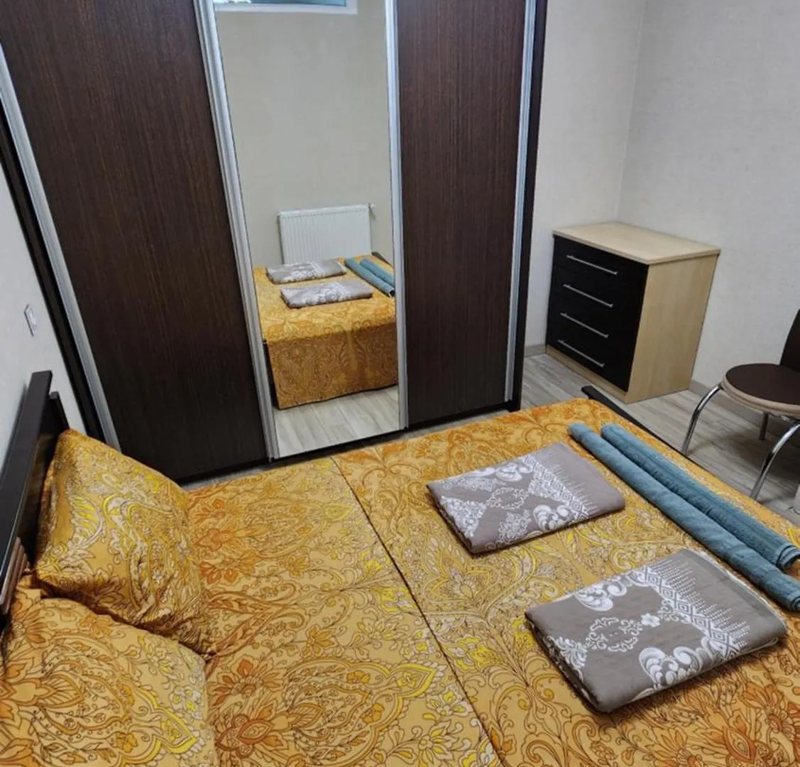Modern City-Center Apartment With Balcony & Free Parking  Tbilisi